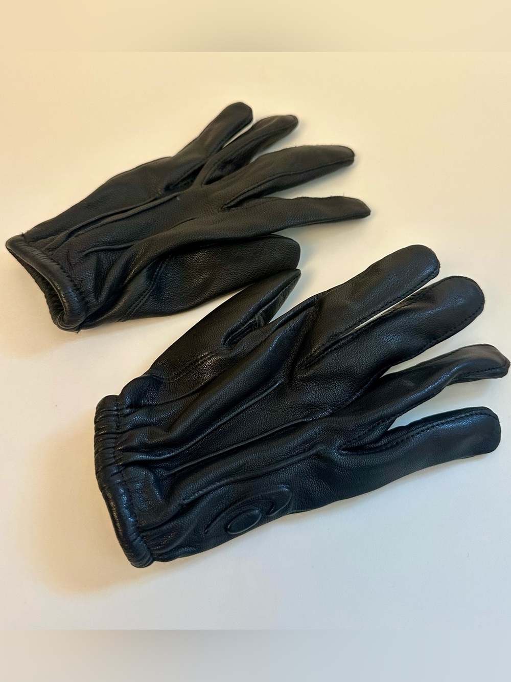 Hatch Black Leather Police Gloves